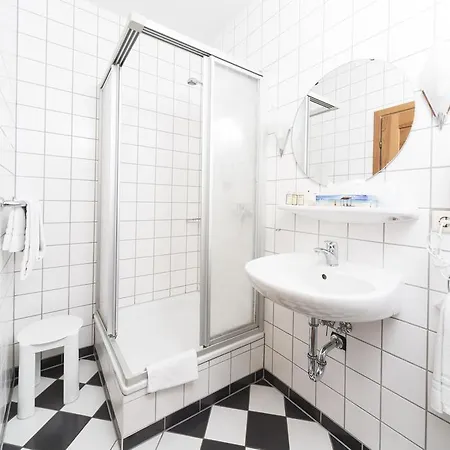 Altes Stadttor קסטלאון