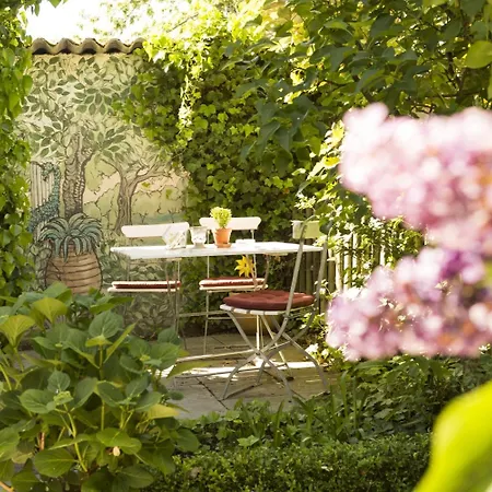 Altes Stadttor 호텔 3*