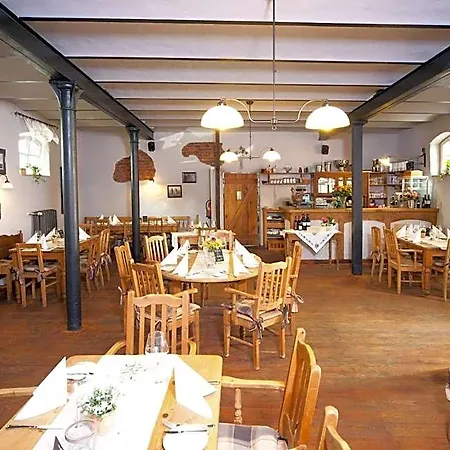 Hotel Altes Stadttor 3*