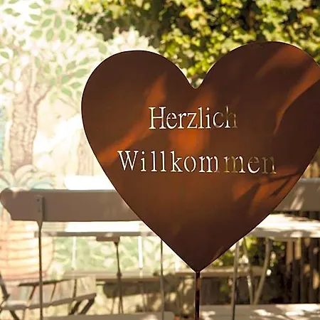 Altes Stadttor Szálloda 3*