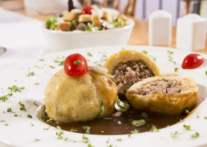 Hotel Altes Stadttor 3*