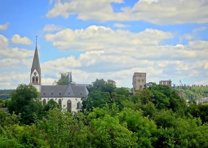 Altes Stadttor 카스텔룬