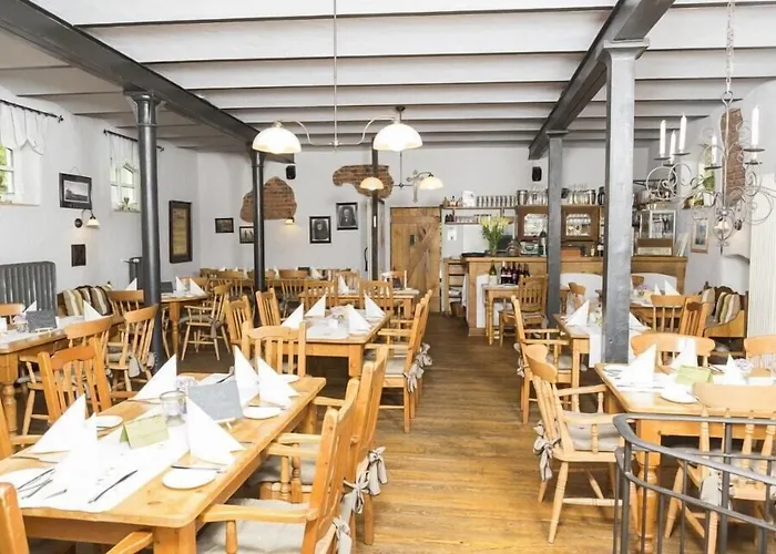 호텔 Altes Stadttor 카스텔룬